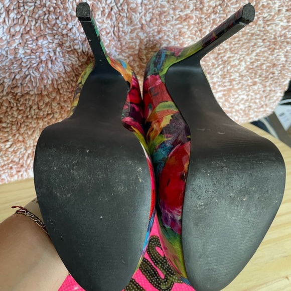 STEVE MADDEN NALA FLORAL PLATFORM PUMP Sz 8 - Picture 10 of 11
